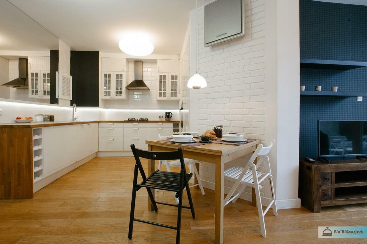 Warsaw Concierge Family Apartment ภายนอก รูปภาพ
