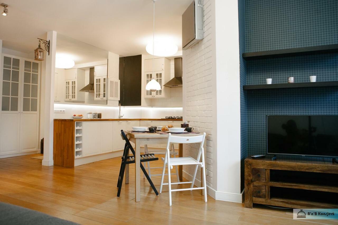 Warsaw Concierge Family Apartment ภายนอก รูปภาพ
